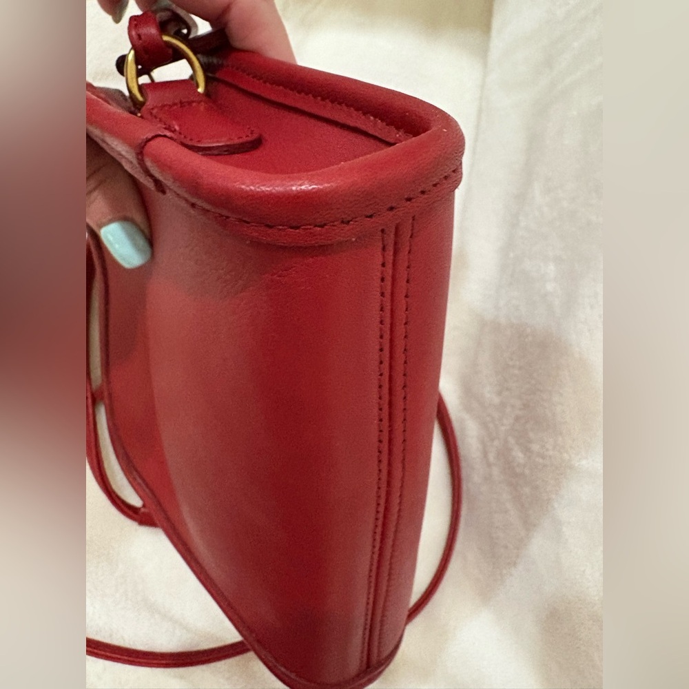 🚨VINTAGE 1997 COACH ABBIE RED LEATHER ZIP CLOSURE CROSSBODY - Picture 11 of 17